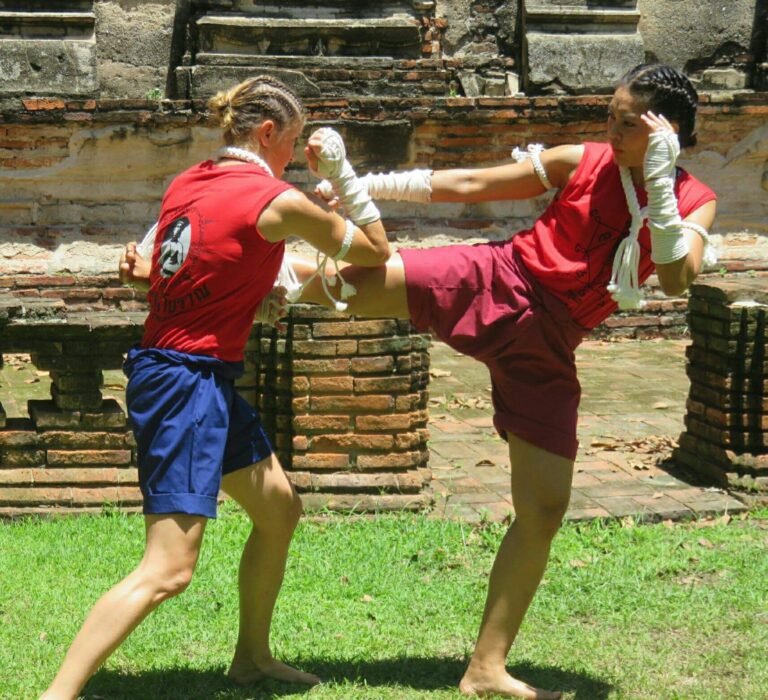 Muay Thai: History, Legends, and the Transformation of an Ancient Art